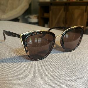 Quay sunglasses